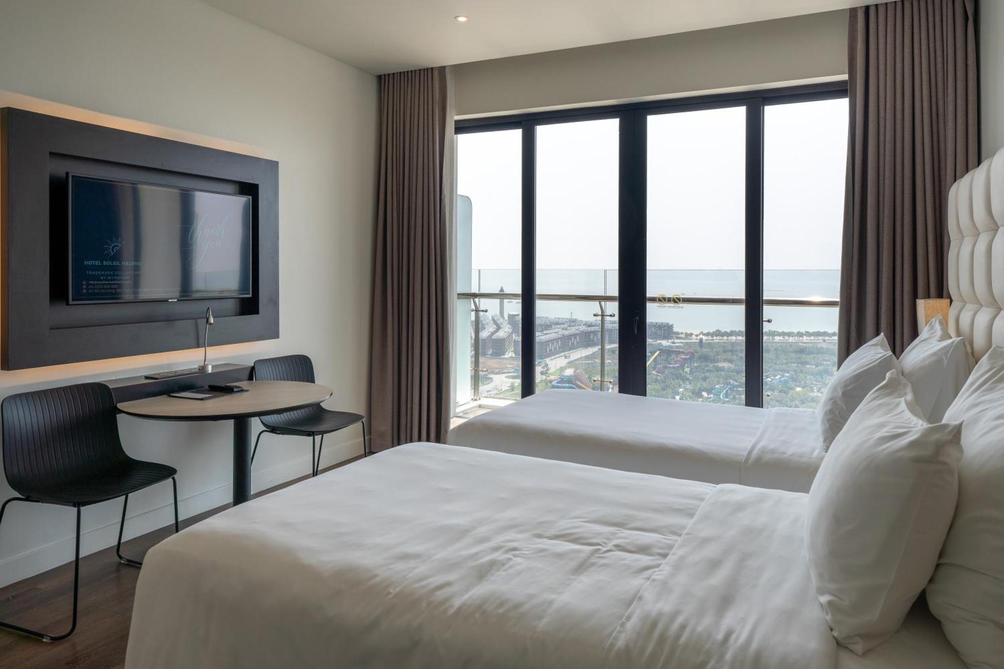 Hotel Soleil Ha Long, Trademark Collection By Wyndham Exterior foto